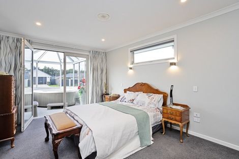 Photo of property in 45 Northside Drive, Waikiwi, Invercargill, 9810