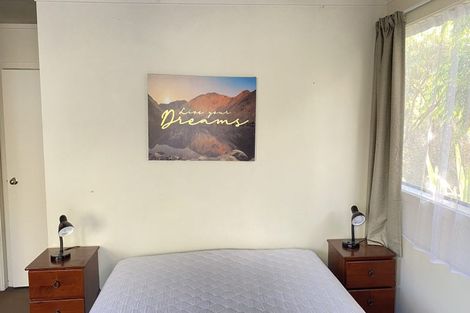 Photo of property in 8d Schnapper Rock Road, Schnapper Rock, Auckland, 0632