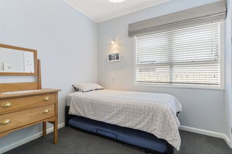 Photo of property in 276c Wairau Road, Glenfield, Auckland, 0627