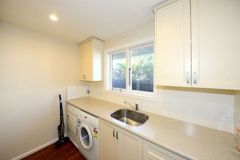 Photo of property in 8 Ambleside Drive, Burnside, Christchurch, 8053