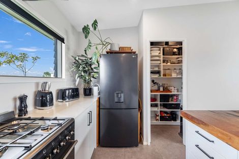 Photo of property in 171 Rangiora Crescent, Matarangi, Whitianga, 3592