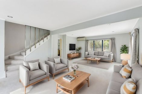 Photo of property in 27 Greenfield Drive, Western Heights, Hamilton, 3200