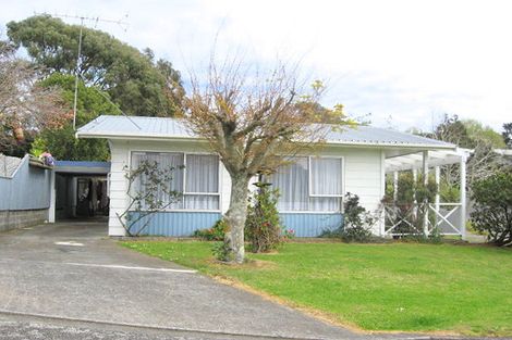 Photo of property in 2 Ross Place, Blagdon, New Plymouth, 4310