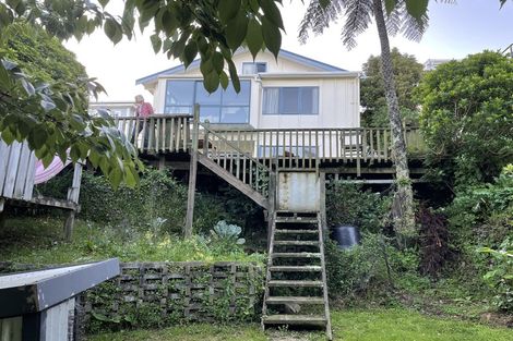 Photo of property in 11 Fortunatus Street, Brooklyn, Wellington, 6021