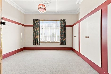 Photo of property in 25 Kirkcaldy Street, South Dunedin, Dunedin, 9012