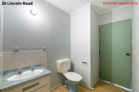 Photo of property in 30 Lincoln Road, Henderson, Auckland, 0610