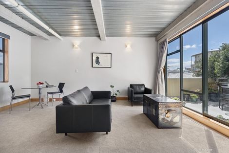 Photo of property in First House Apartments, 5/4 Frederick Street, Te Aro, Wellington, 6011