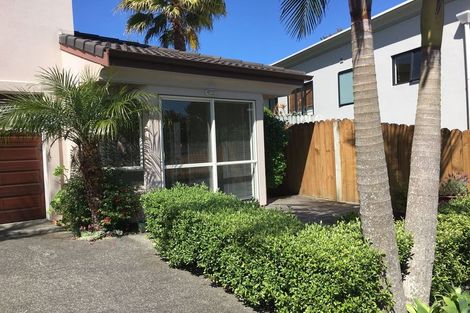Photo of property in 24 Navan Place, Dannemora, Auckland, 2016