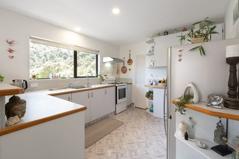 Photo of property in 19a Garden Terrace, Picton, 7220