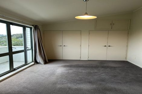 Photo of property in 4 Mitika Way, Strathmore Park, Wellington, 6022