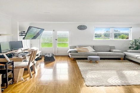 Photo of property in 5 Purnell Place, Marton, 4710