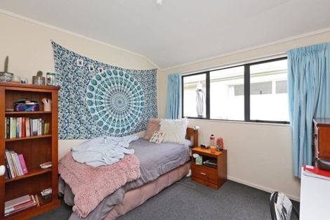 Photo of property in 709 Saint Aubyn Street West, Saint Leonards, Hastings, 4120