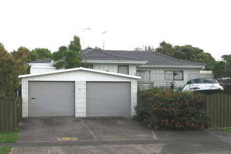 Photo of property in 18 Granville Drive, Massey, Auckland, 0614