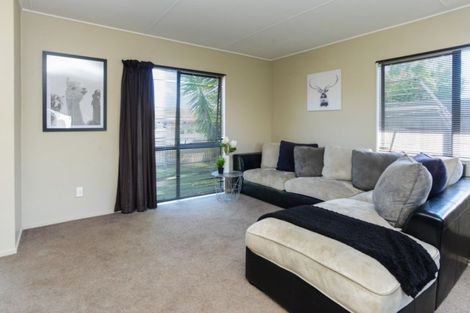 Photo of property in 1/205 Avondale Road, Greenmeadows, Napier, 4112