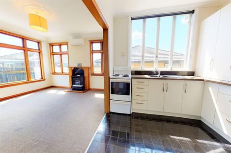 Photo of property in 581 Queen Street East, Levin, 5510