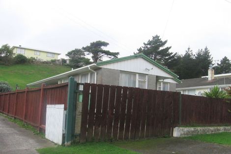 Photo of property in 23 Thompson Grove, Ranui, Porirua, 5024