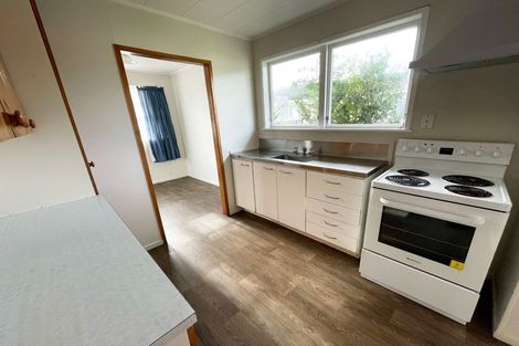 Photo of property in 100 Hillcrest Road, Papatoetoe, Auckland, 2025