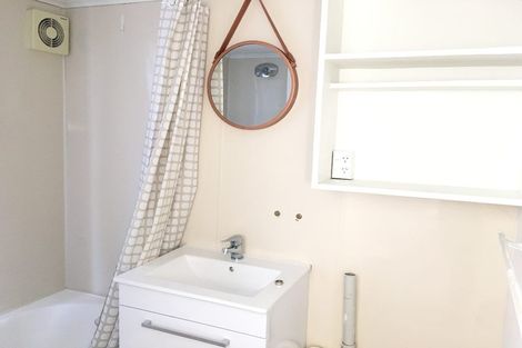 Photo of property in 1/231 Edgeware Road, Edgeware, Christchurch, 8013