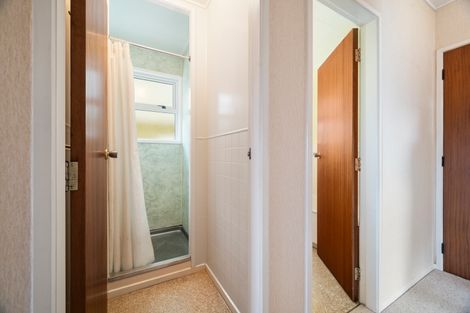 Photo of property in 10 Rameses Place, Pomare, Rotorua, 3015