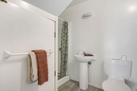 Photo of property in 1 Crown Hill, Titahi Bay, Porirua, 5022