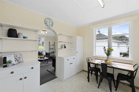 Photo of property in 33a Kotuku Street, Elsdon, Porirua, 5022