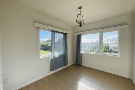Photo of property in 8 Ross Avenue, Papatoetoe, Auckland, 2025