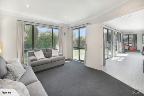 Photo of property in 1 Teal Close, Woolston, Christchurch, 8023