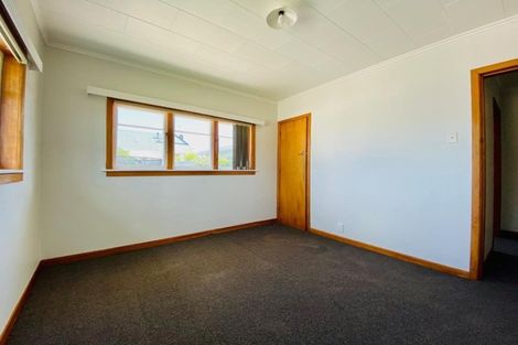 Photo of property in 120 Cutfield Road, Westown, New Plymouth, 4310