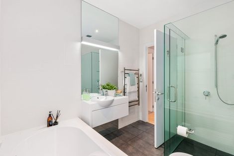 Photo of property in 38 Chester Avenue, Westmere, Auckland, 1022