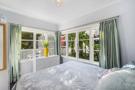 Photo of property in 25 Golf Road, Paraparaumu Beach, Paraparaumu, 5032