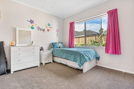 Photo of property in 154 Kilkenny Drive, East Tamaki Heights, Auckland, 2016
