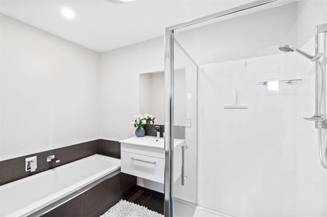 Photo of property in 9/34 John Campbell Crescent, Hillmorton, Christchurch, 8024