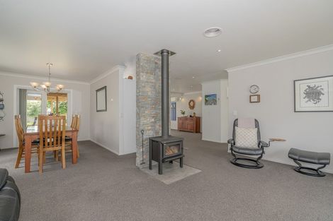 Photo of property in 73 Robinson Road, Whitianga, 3510