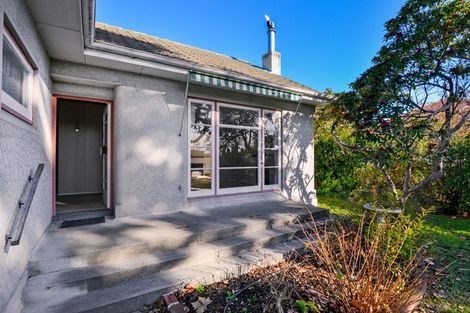 Photo of property in 97 Havelock Road, Havelock North, 4130