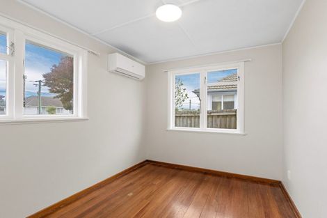 Photo of property in 33 Eureka Street, Aranui, Christchurch, 8061