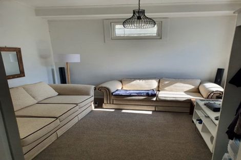 Photo of property in 337 Marine Parade, Napier South, Napier, 4110