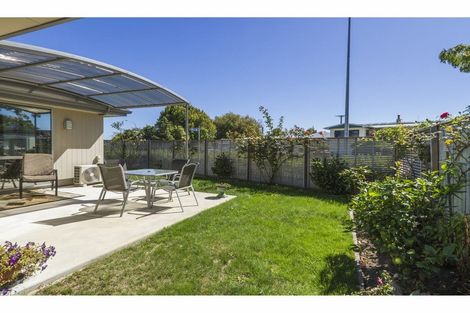 Photo of property in 1 Holly Way, Tahunanui, Nelson, 7011