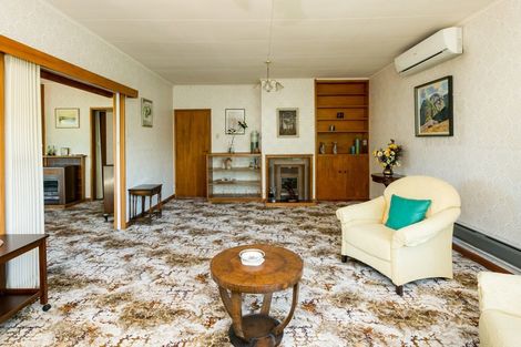 Photo of property in 28 Georges Drive, Napier South, Napier, 4110