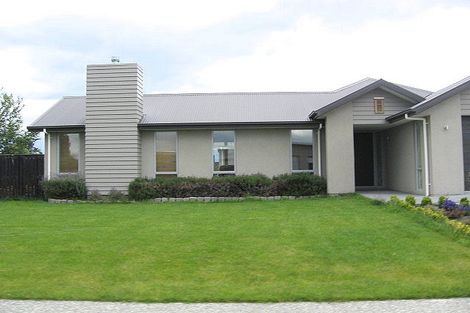 Photo of property in 49 Springwater Avenue, Northwood, Christchurch, 8051