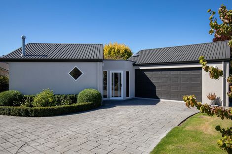 Photo of property in 23 Orchard Street, Clyde, 9330