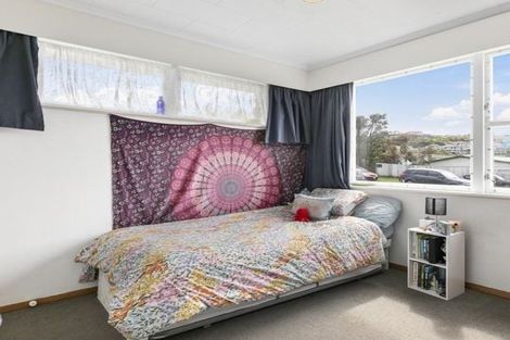 Photo of property in 9 Cedar Street, Maungaraki, Lower Hutt, 5010