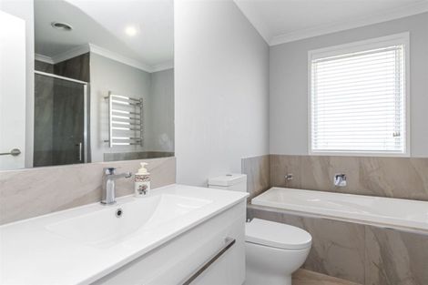 Photo of property in 7 Jeffs Way, Papamoa Beach, Papamoa, 3118