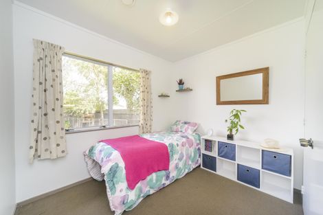 Photo of property in 97 Hillcrest Drive, Kelvin Grove, Palmerston North, 4414