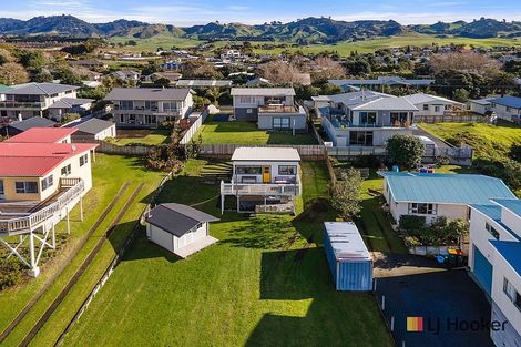 Photo of property in 17 The Loop, Waihi Beach, 3611