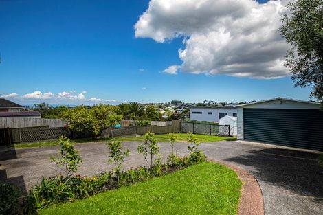 Photo of property in 50 Sunrise Avenue, Mairangi Bay, Auckland, 0630