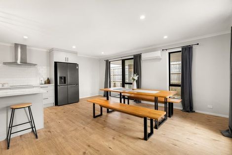 Photo of property in 15 Pipi Crescent, Tuakau, 2121