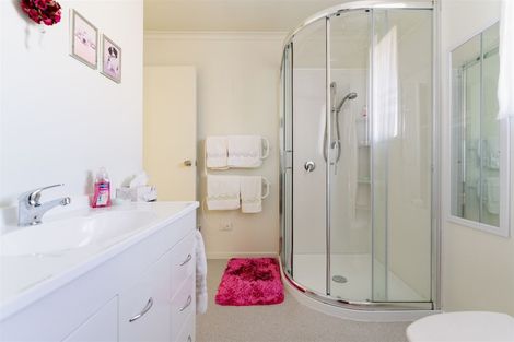 Photo of property in 54b Church Street, Mosgiel, 9024