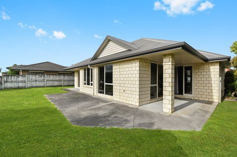 Photo of property in 1 Woburn Court, Rototuna North, Hamilton, 3210