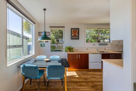 Photo of property in 23a Bedford Street, Fitzroy, New Plymouth, 4312