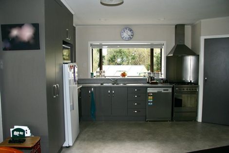 Photo of property in 70 Great South Road, Huntly, 3700